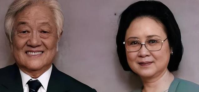 琼瑶生前最大心结：平鑫涛遗产全给3个子女，银行还有2个保险箱