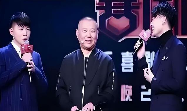 又一对相声演员决裂,卢鑫:每年三次发信息骂我爸!