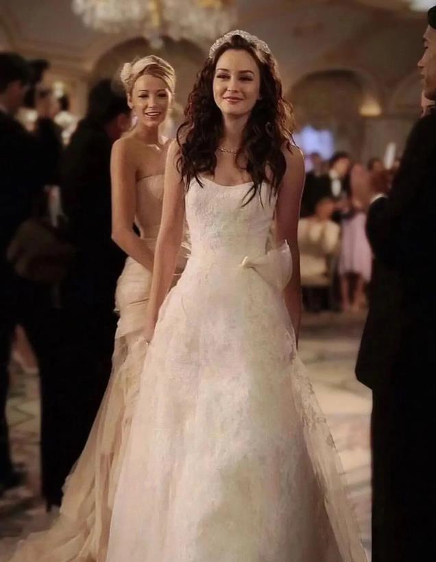 这是绯闻女孩的情节吗，不，这就是美国老钱千金的真实人生啊