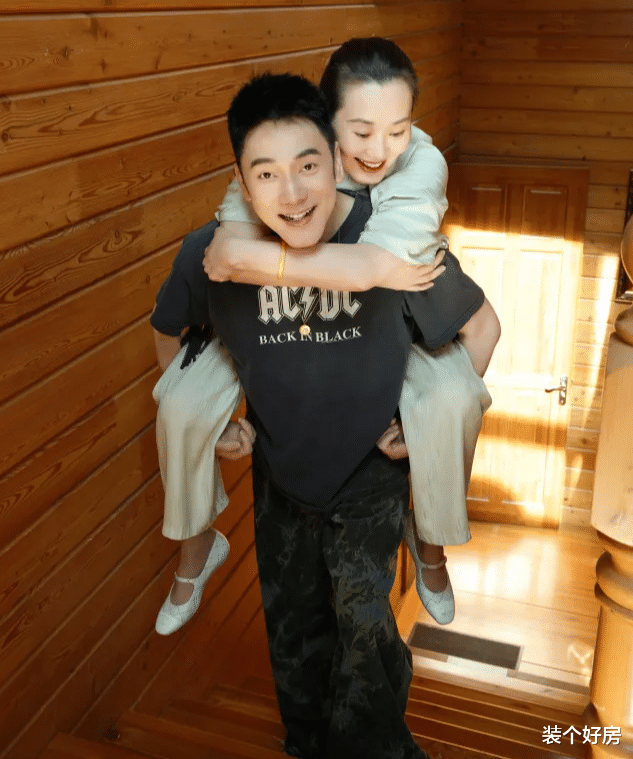 她才是娱乐圈真正的阔太，500㎡豪宅堆满奢侈品，家庭超和谐：妥妥的人生赢家