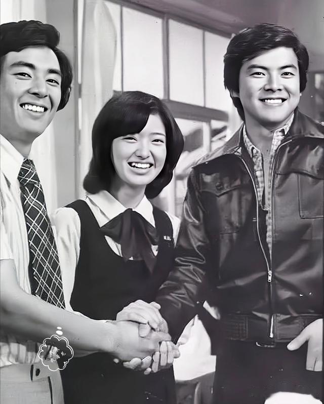 跟山口百惠合作过的唯二男主角,一个抱得美人归,一个寂寞无人知