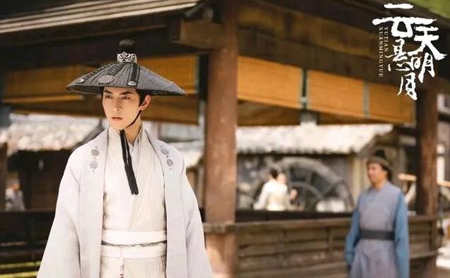 《云天悬明月》开播！看战损王爷和飒酷女侠的危局之舞