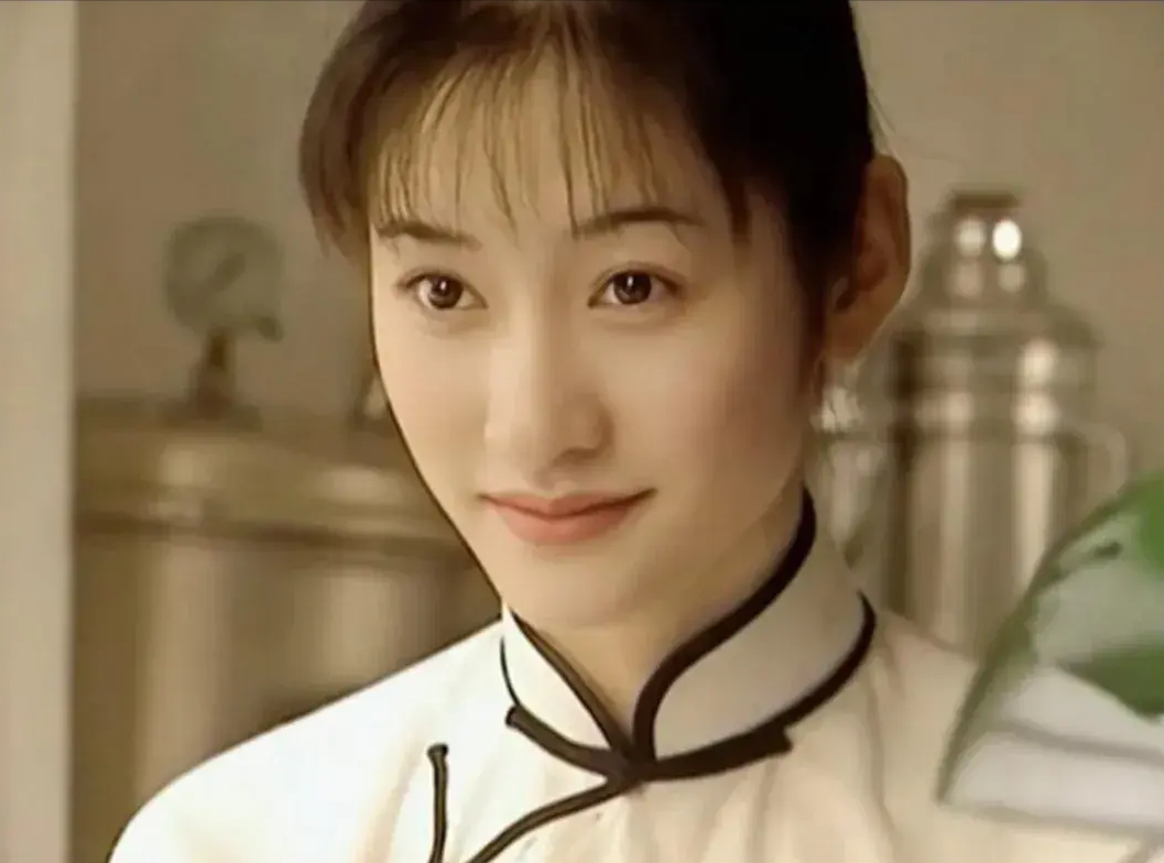 “花期”长的女演员，我只服这4位，颜值和气质这么多年没变过