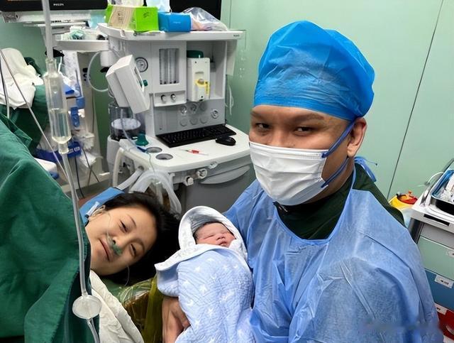 《好声音》没夺冠，却嫁给爱奇艺“总裁”，34岁的她是人生赢家！