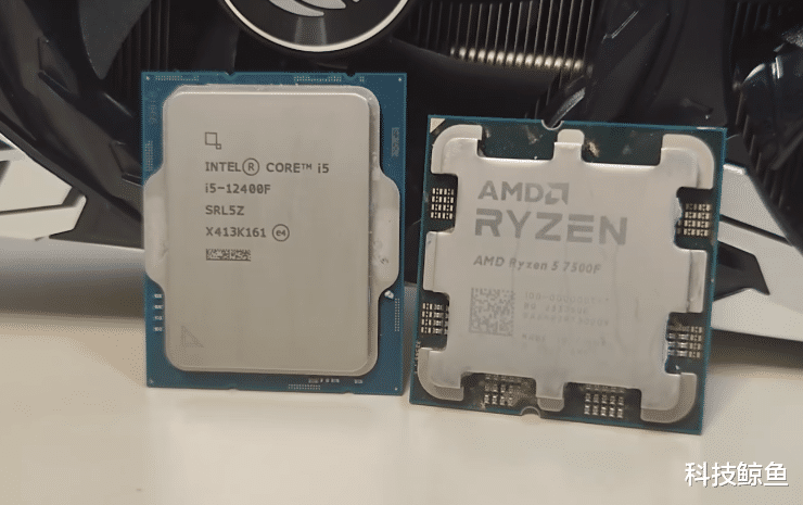 如何選擇，12400F和8400F性能測試對比，不再糾結