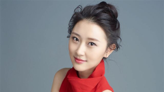 楚月——90后魅力女神，貌美如花, 唯美可爱！