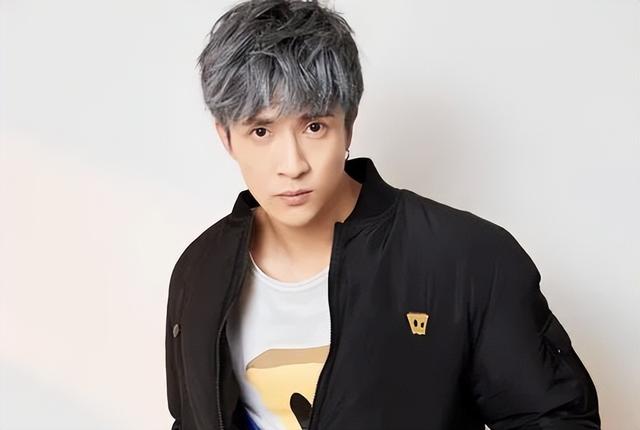 内娱7月话题播放量最高的8位男星，刘德华第三，你喜欢哪位