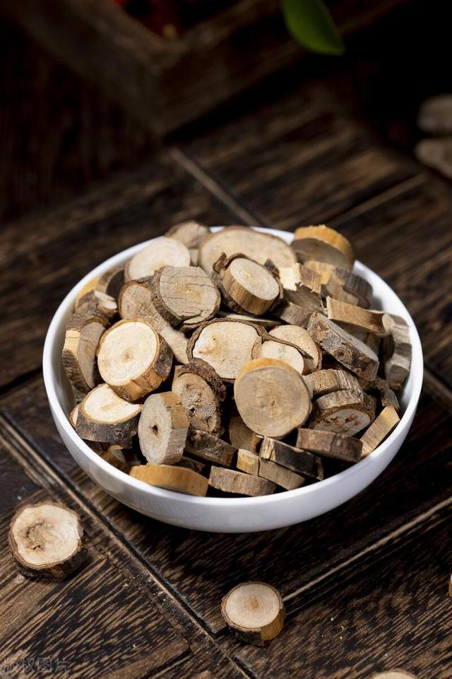 祛湿大将，参苓白术散，二陈丸，二妙丸哪个好？看舌头就知道！