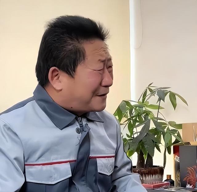 中国“辣王”李永志：5斤辣椒配白酒吃了38年，如今怎样了？