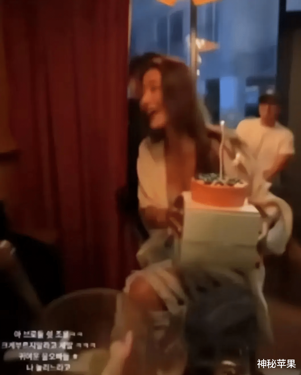 具俊烨隆重庆祝56岁生日,大S跟汪小菲角色置换,她真配不上好的