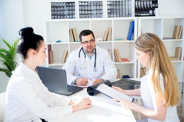 心律失常，早搏到底如何预防？心内科主任教你三种方法