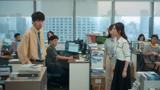 开播5集，评分高达9.7，终于有一部让我熬夜狂追的都市剧了