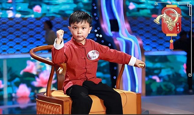 8年前,那个3岁识三干字、6岁夺央视冠军的神童王恒屹,如今怎样