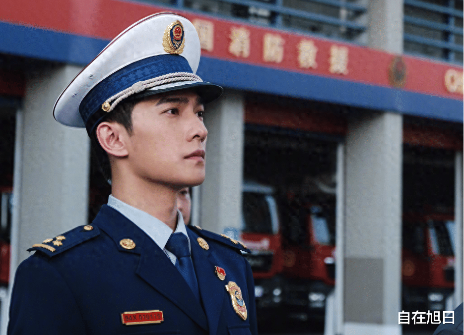 从顶流到全网嘲,33岁就跌落神坛,杨洋还能再爬起来吗?