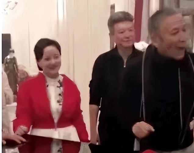 冯小刚直言:她太能装了,永远都红不了,更别提拿奖了!