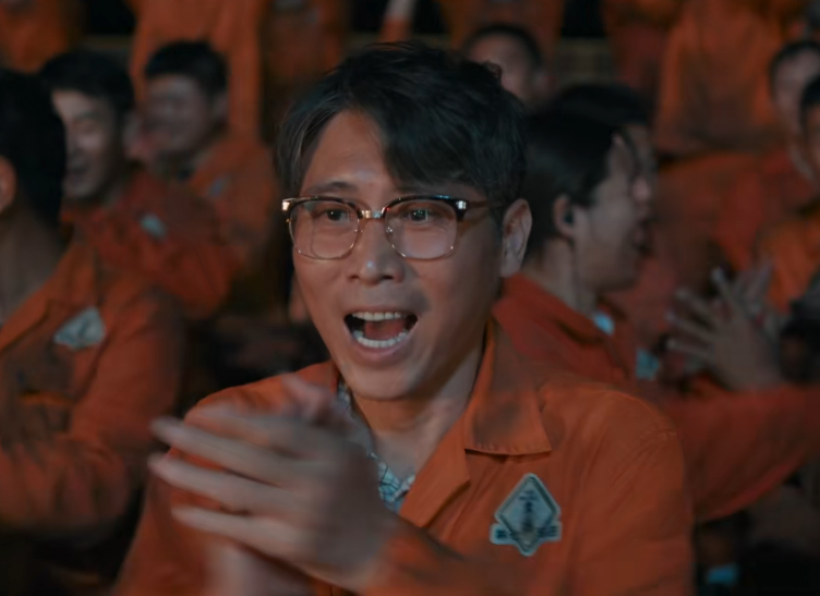 央视开播!30集年代大剧,刘琳领衔,这剧熬夜也得追!