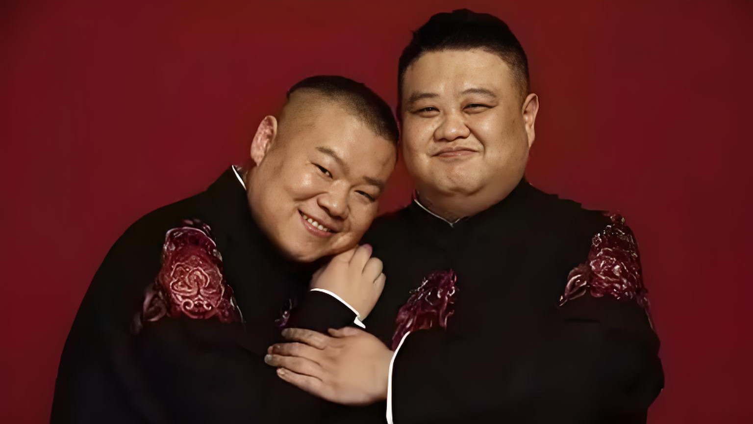 岳云鹏在纽约演出，低情商女粉丝吐槽“我老公不喜欢你”，孙越巧妙化解尴尬