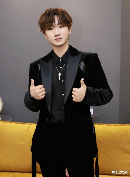 《歌手》总决赛,张杰助阵凡希亚,王心凌帮汪苏泷,孙楠帮唱绝了