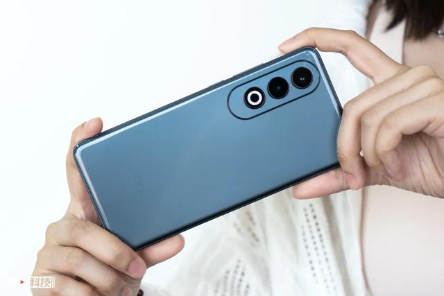 6600mAh+1億像素！這手機敢賣1499？搗亂的