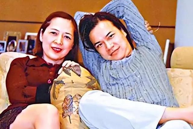 曾与四大天王齐名,和富婆在一起十年后变痴傻,看破红尘当了和尚