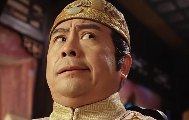 丢大人!挑战周星驰翻拍《九品芝麻官》,首映日票房只有1300块