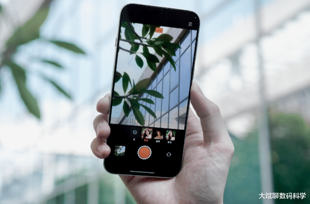 oppo手机不要乱选,这4个型号配置好影像强,口碑非常好