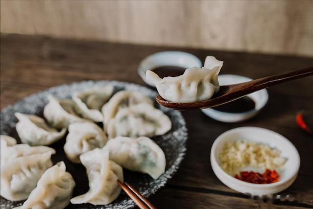 中国,啥馅“饺子”最受欢迎?经评选,这10种上榜,您爱吃哪几种