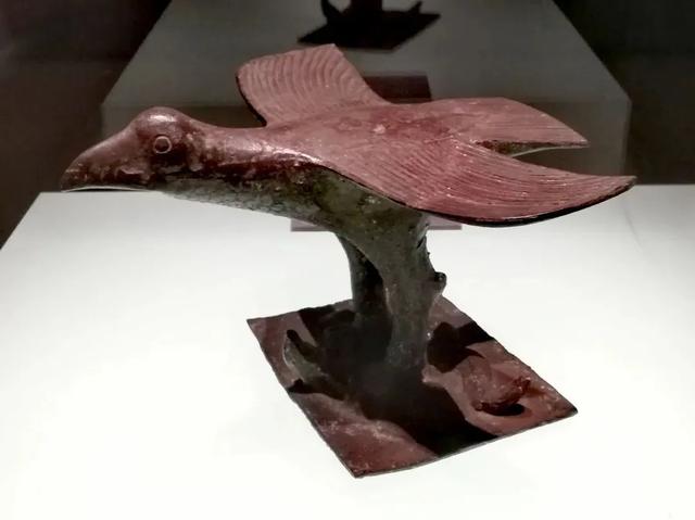 一天一件文物：战国铜飞鸟