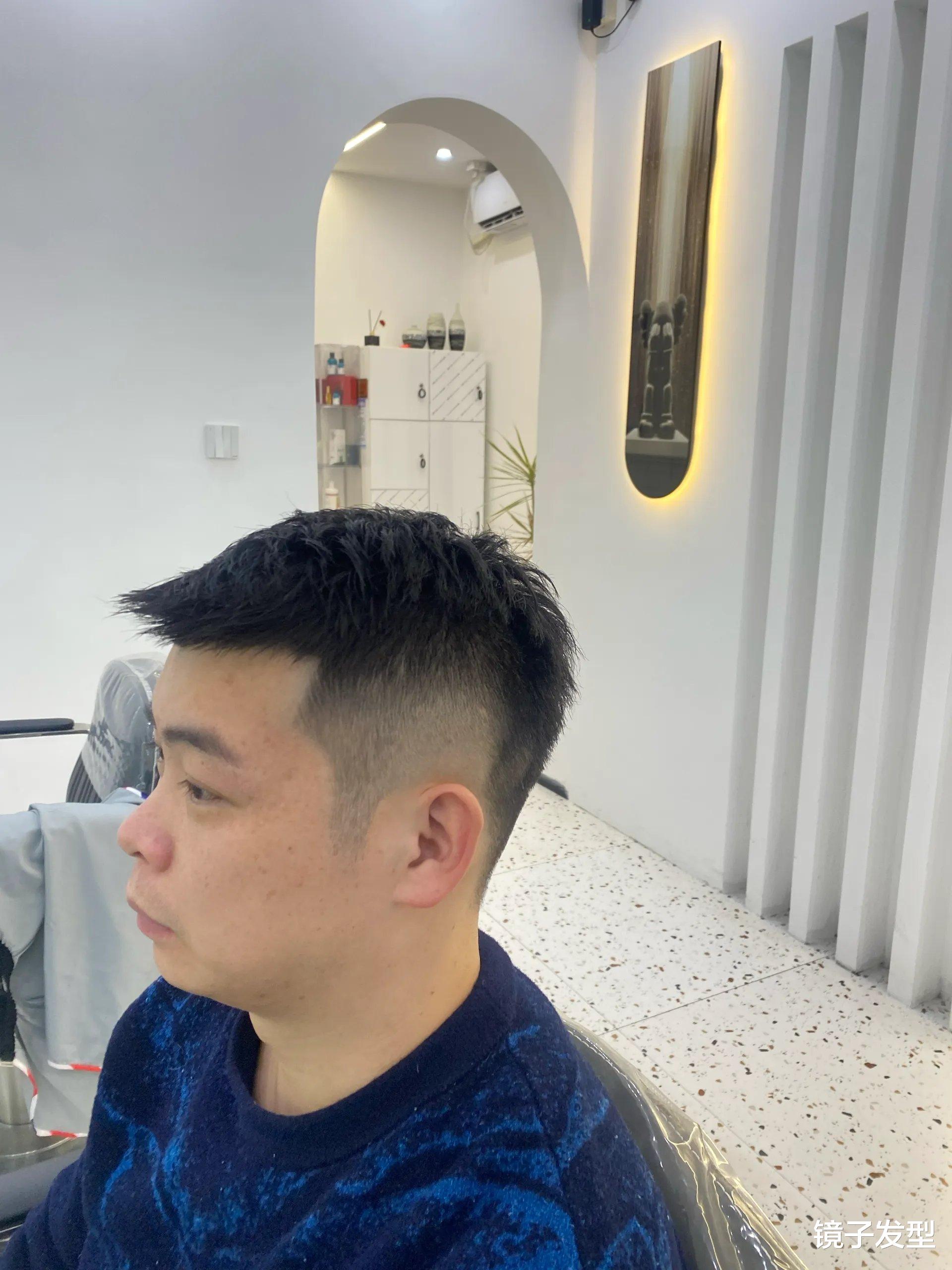 立体时尚很有型，18到38的男士都适合——最潮男发推荐