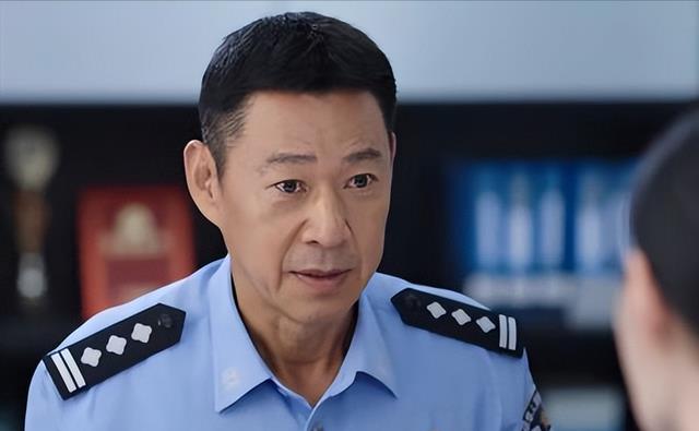油头粉面就别演警察了，张丰毅新剧告诉你，什么才是真正的警魂