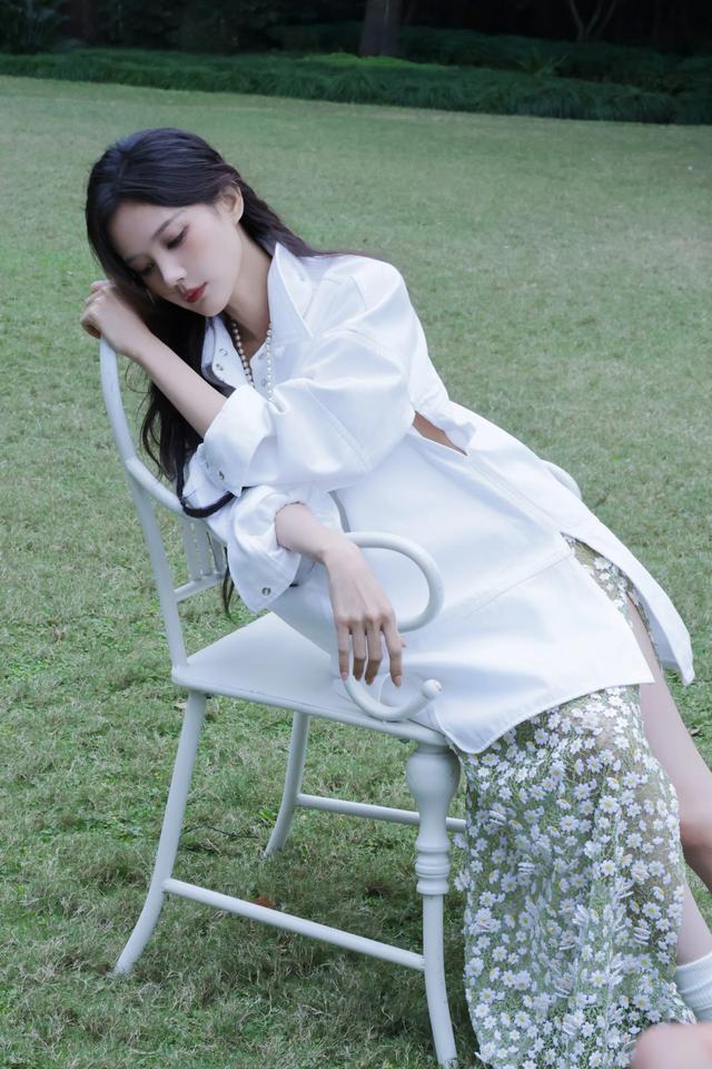 李一桐封面杂志,桐姐太美了