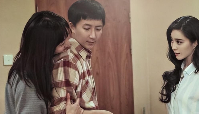 她被章子怡质疑，后深陷小三风波，前夫现任连发三条：我嫌她脏！