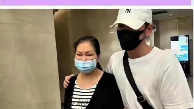 内地经纪人痛批小S枉为人，至死都在嫉妒大S！贾永婕穿红衣博眼球