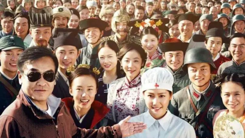 横店20万群演现状：美女泛滥成灾，光棍懒汉遍地，他们的未来在哪