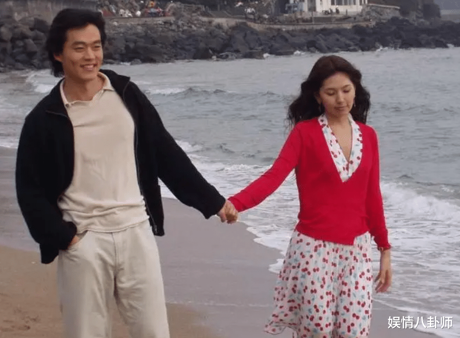 韩星李瑞镇疑曝大丑闻！前女友炮轰他拍私密照和出轨，还染上病