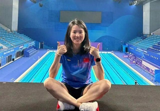 奥运女王终脱单？郭晶晶当红娘！神秘帅哥身份成谜