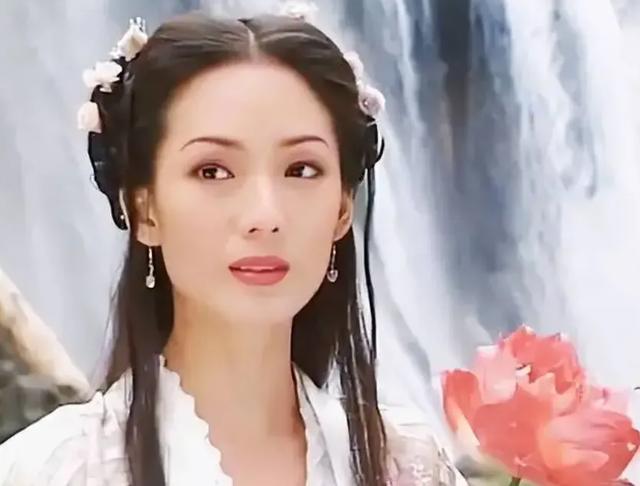 从最美何仙姑到按摩师,被判“穷籍”的郑秀珍,为何沦落至此?