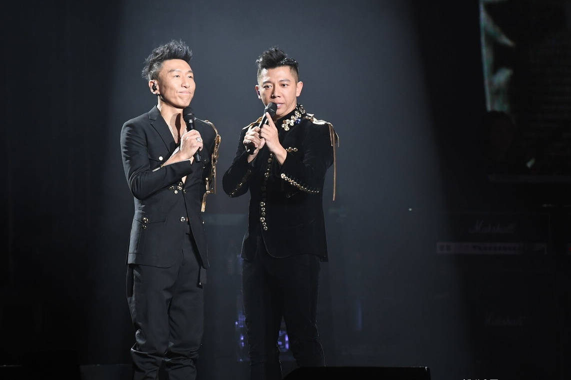 那英在《歌手2024》第七期险些淘汰,“胡海泉淘汰”为何上热搜