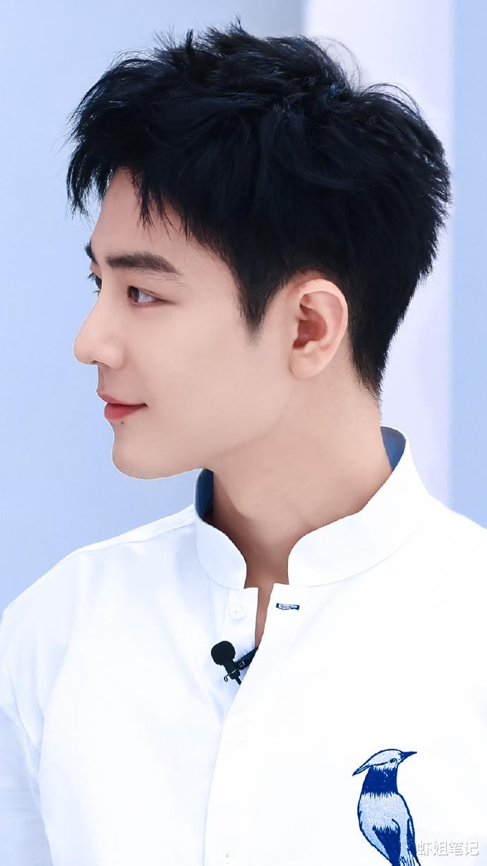 肖战的体面与教养:刻进骨子里的素养与礼数