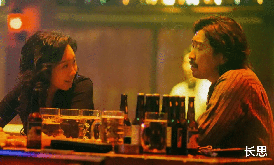 电视剧网播热度榜，《国色芳华》排至第二，它竟然上升到第一位？