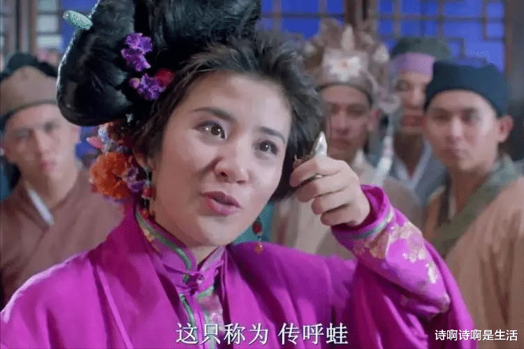 靠导演男友给饭吃？再看59岁吴君如的处境，海清的话终于得到验证