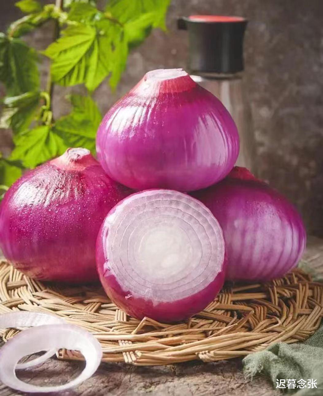 人老往往腿先衰，在此建议大家：碰到4种健腿菜要多吃，美味大补