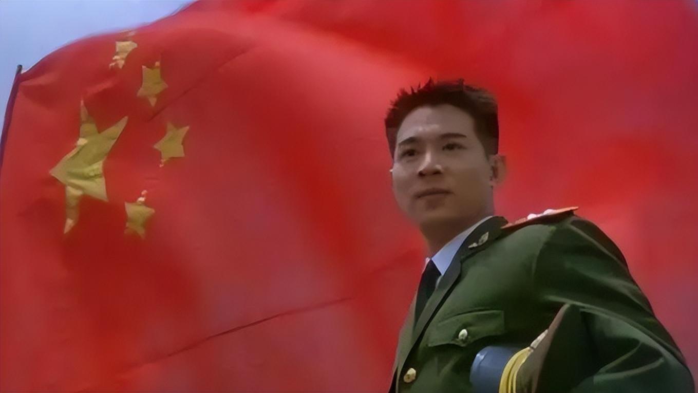 油头粉面就不要演军人了！让这13位男星告诉你，什么叫军人形象