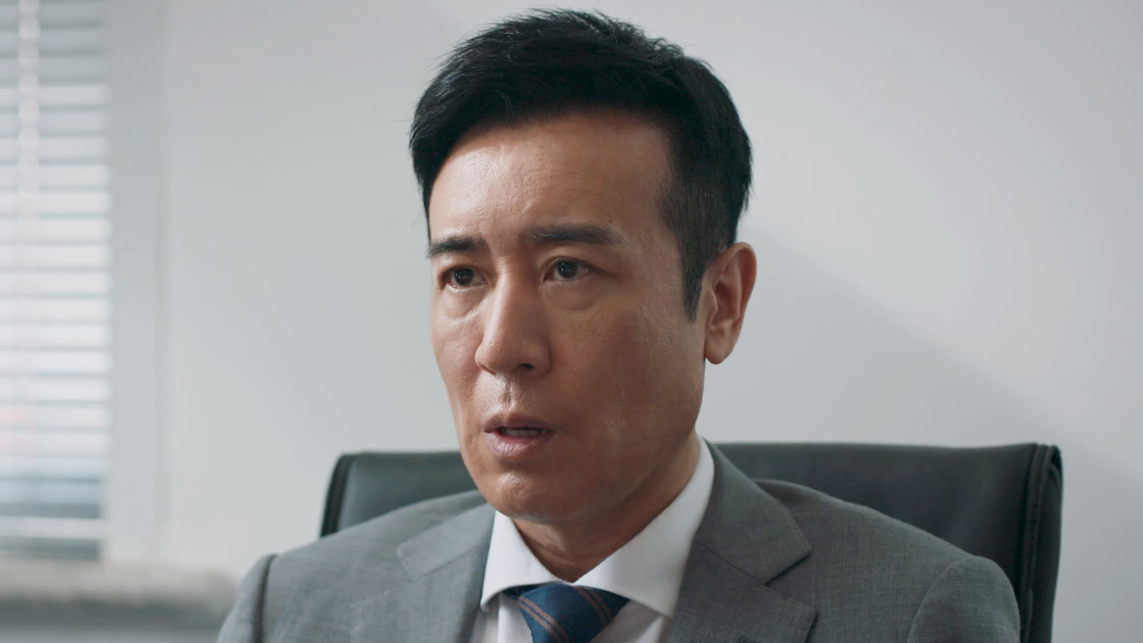 《城中之城》直到赵辉入狱，他都不知道，糟蹋女儿赵蕊的蒋芮躺赢