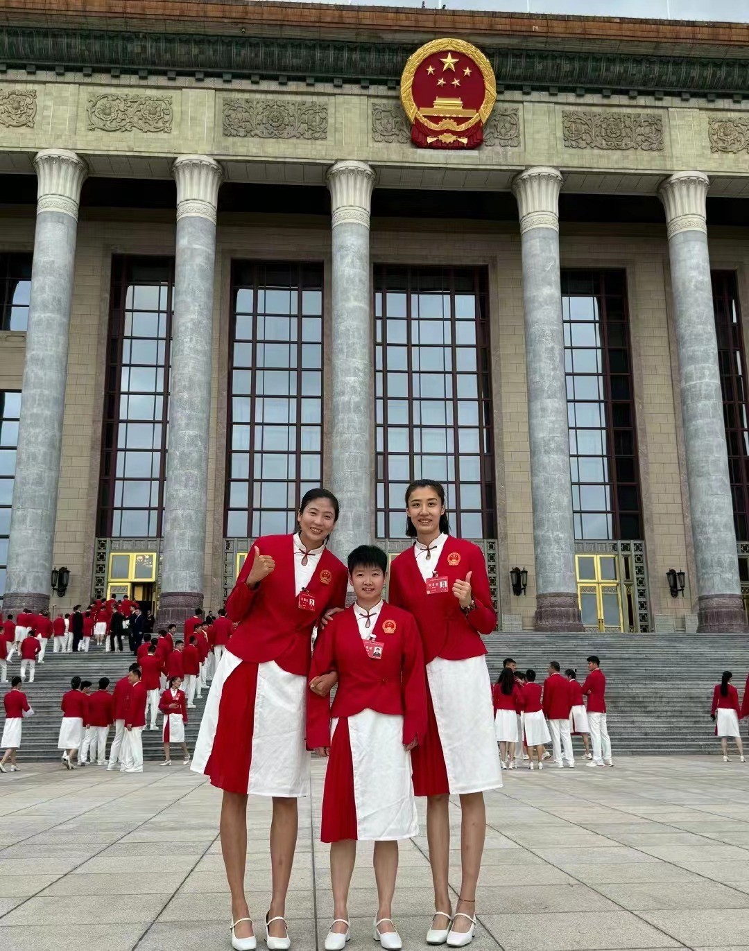 气质儒雅，容颜如玉，人民大会堂马龙汪顺告诉你，中国美男应该是什么样