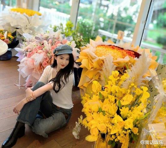 这就是刘亦菲37岁庆生照公开的意义所在!好真实好温暖好感人