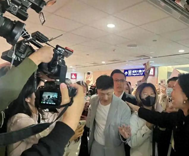 人气爆棚,中国台北媒体人评马龙:他是个IP,会迷死迷哥迷妹