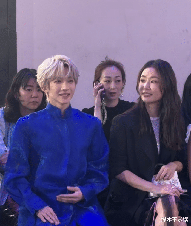 巴黎时装周：林心如脸部浮肿，周笔畅风格大变，伊能静儿子太圈粉