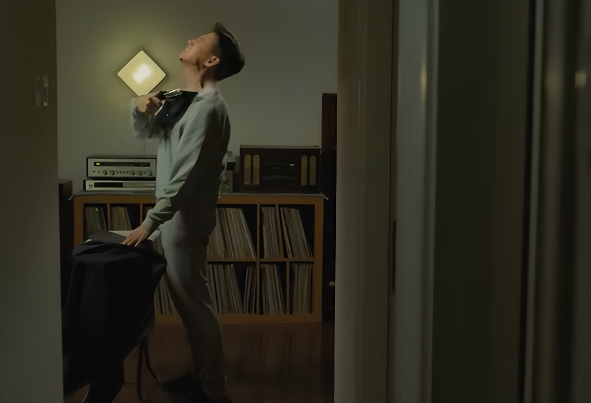 《海关战线》票房井喷,却被1万多人打差评,终于理解吴京这段话