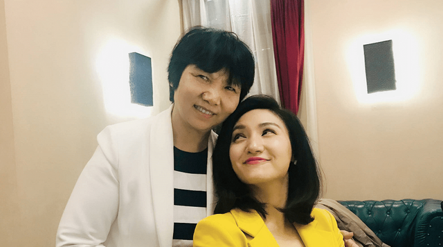 她被称为最美主持人,但突然5分钟内全身瘫痪,如今44岁无人敢娶